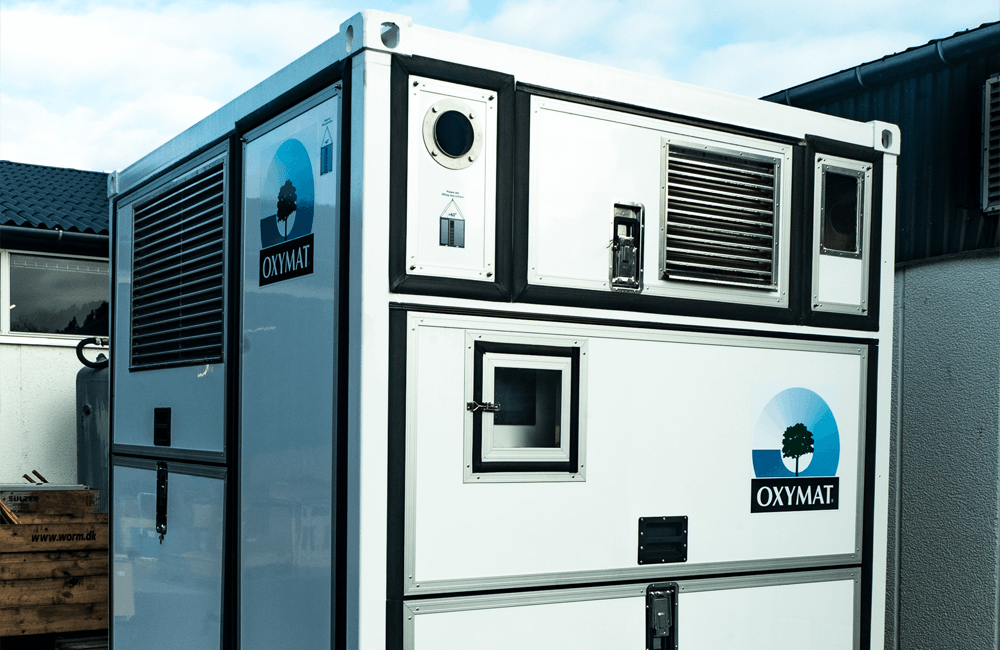 Gas generators that produce high-quality oxygen or nitrogen on-site